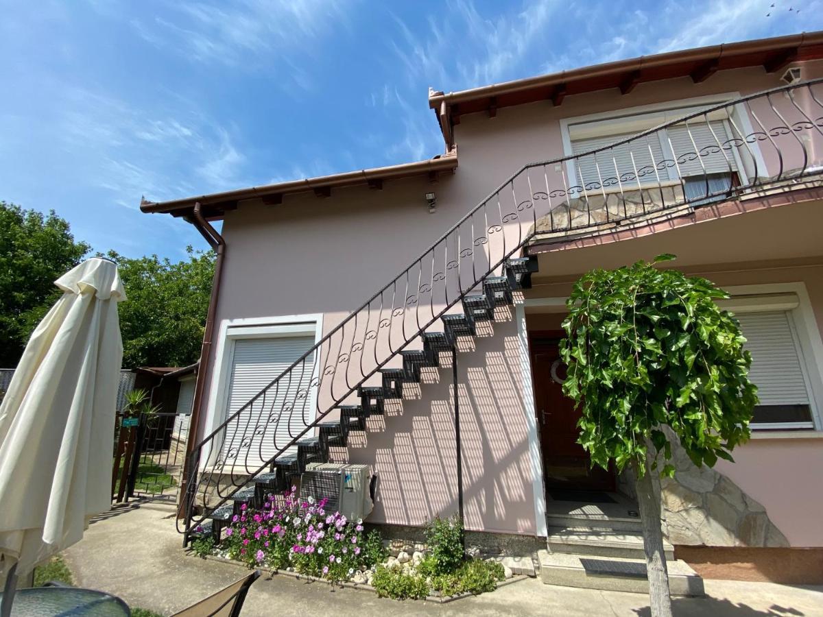 Do-Ti Apartmanhaz บาลาตอนแลลเล ภายนอก รูปภาพ