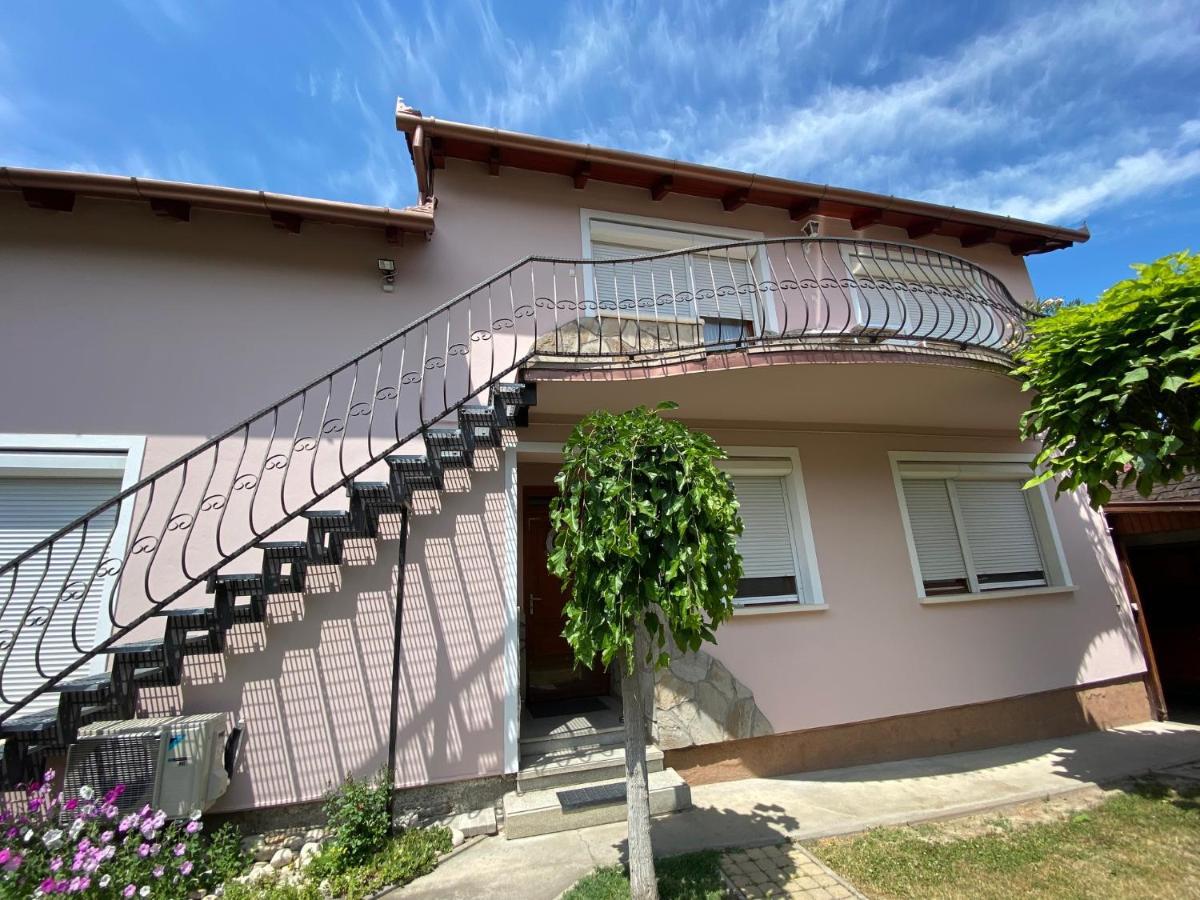 Do-Ti Apartmanhaz บาลาตอนแลลเล ภายนอก รูปภาพ