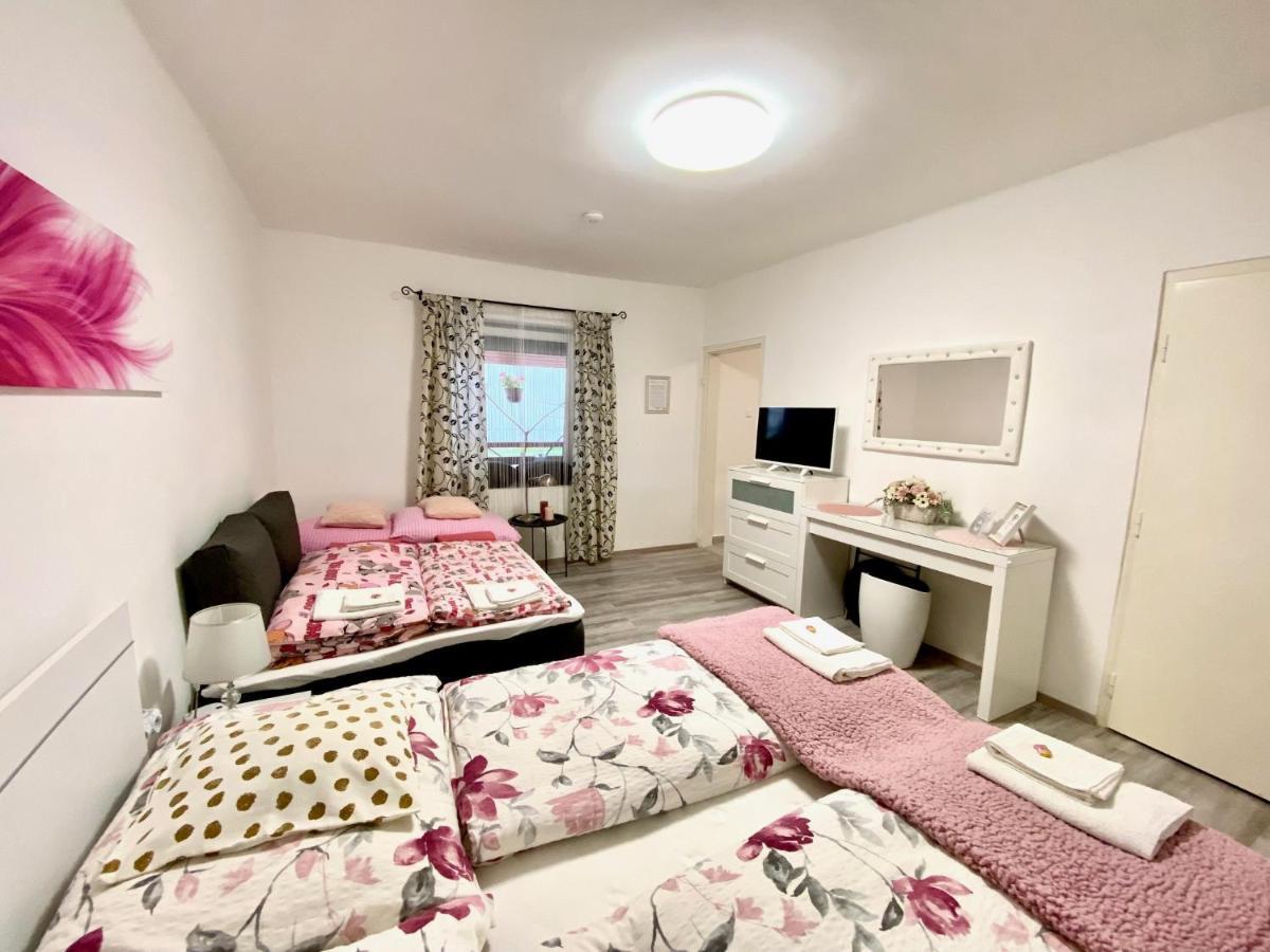 Do-Ti Apartmanhaz บาลาตอนแลลเล ภายนอก รูปภาพ